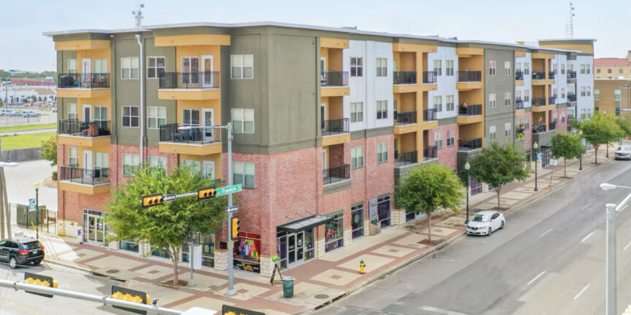 Shopping Local: The Boutiques on Franklin in Downtown Waco